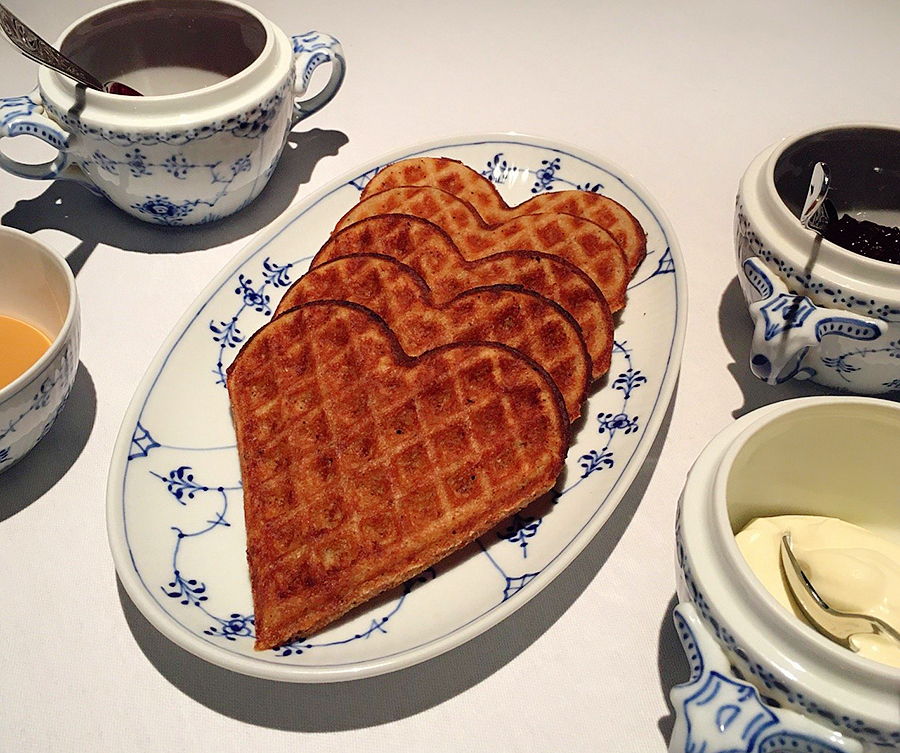 ../Images/LI,MEI-HUI.Norway.Maaemo_ (11).jpg